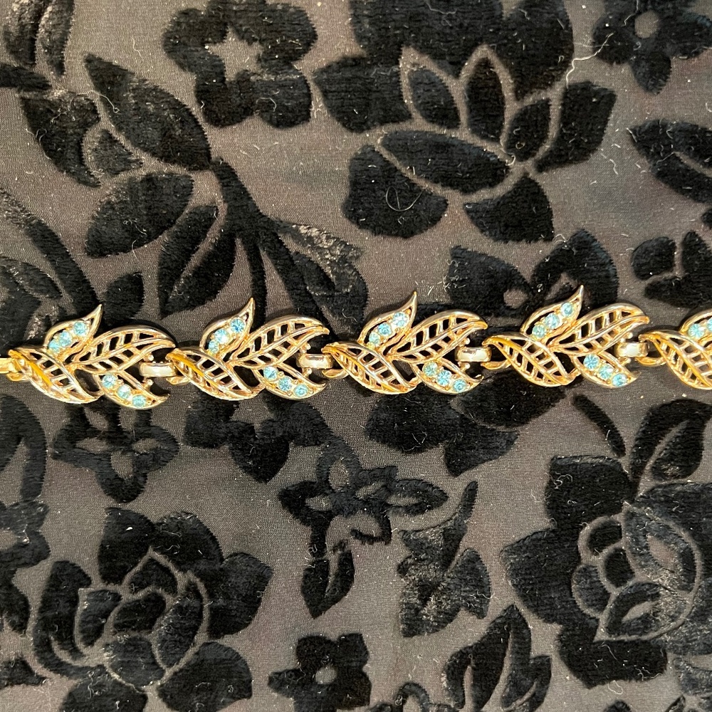 Vintage Coro bracelet.